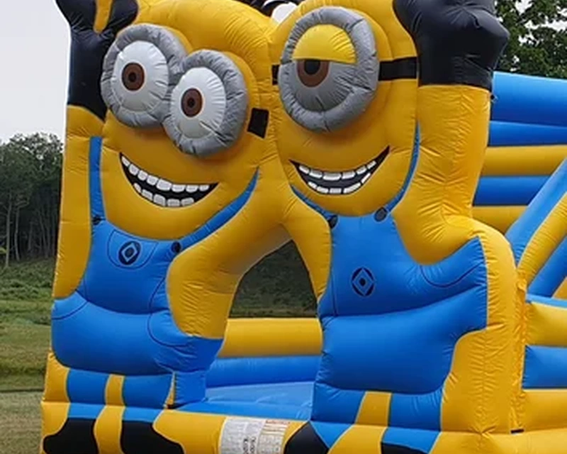 Piepūšamās atrakcijas